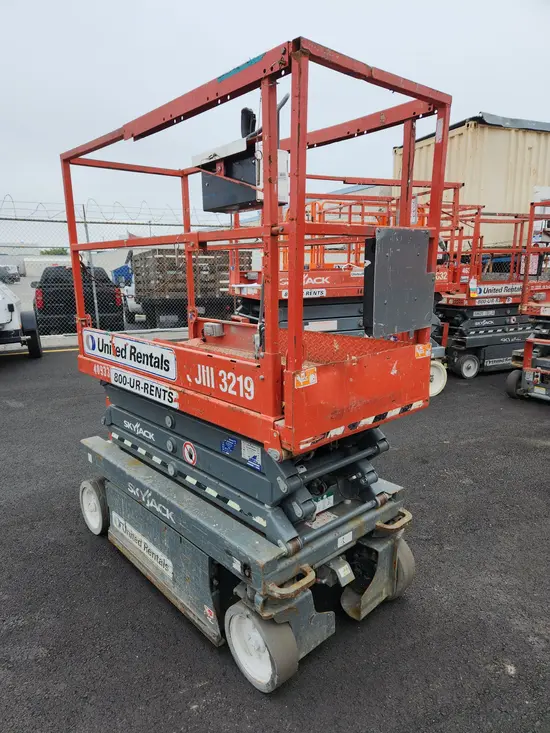 2017 Skyjack SJIII3219 Scissor Lift