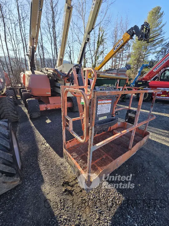 2015 JLG 450AJ Articulating Boom Lift