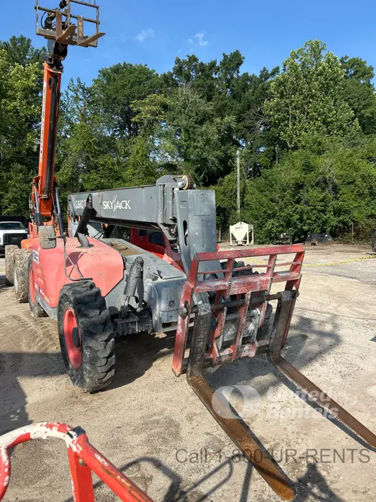2016 Skyjack SJ643TH Forklift