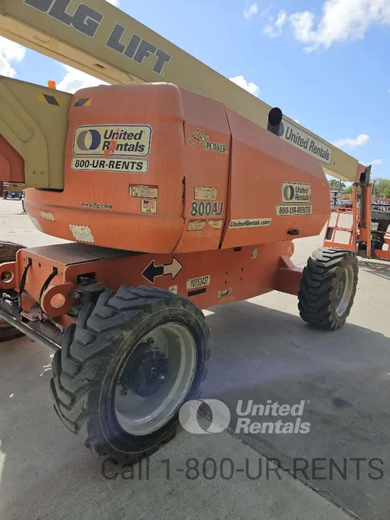 2018 JLG 800AJ Articulating Boom Lift