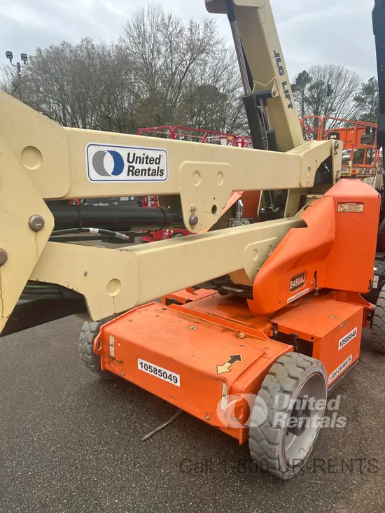 2017 JLG E450AJ Articulating Boom Lift