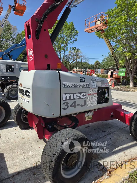2021 MEC 34J-D Boom Lift