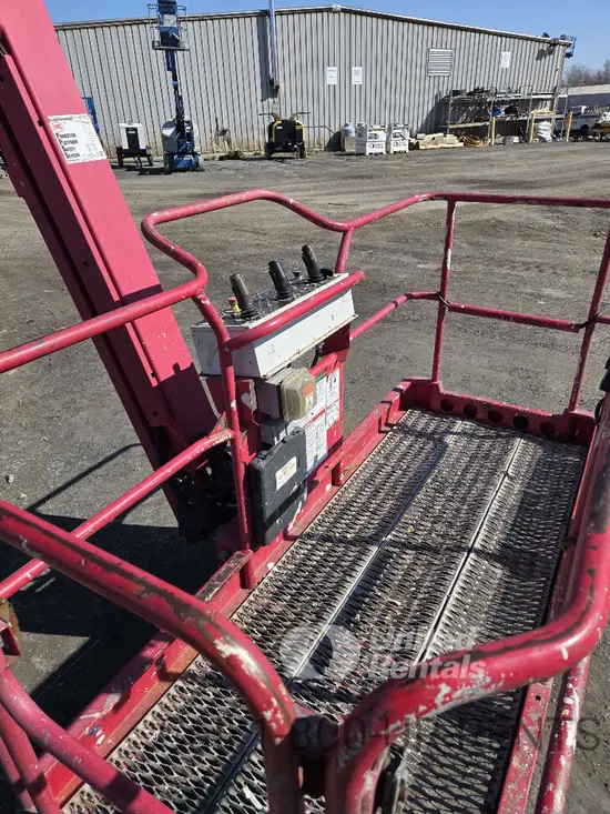 2017 MEC 60JD Boom Lift