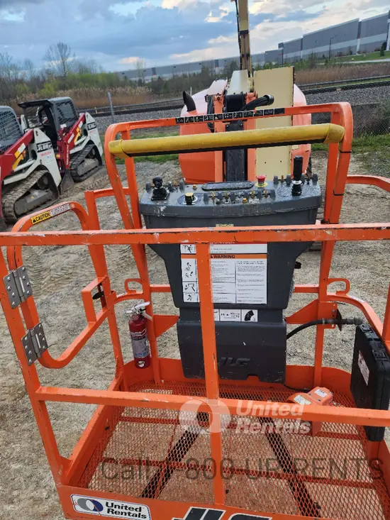 2016 JLG 450AJ Articulating Boom Lift