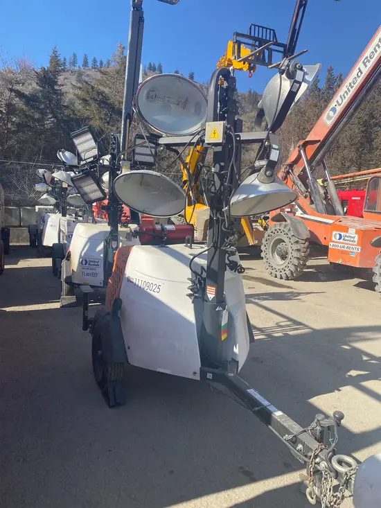 2020 Magnum Pro MLT6SM Portable Light Tower