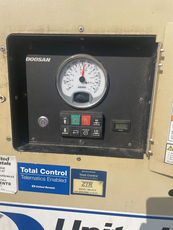 2020 Doosan P425/HP375WCUT4 Air Compressor