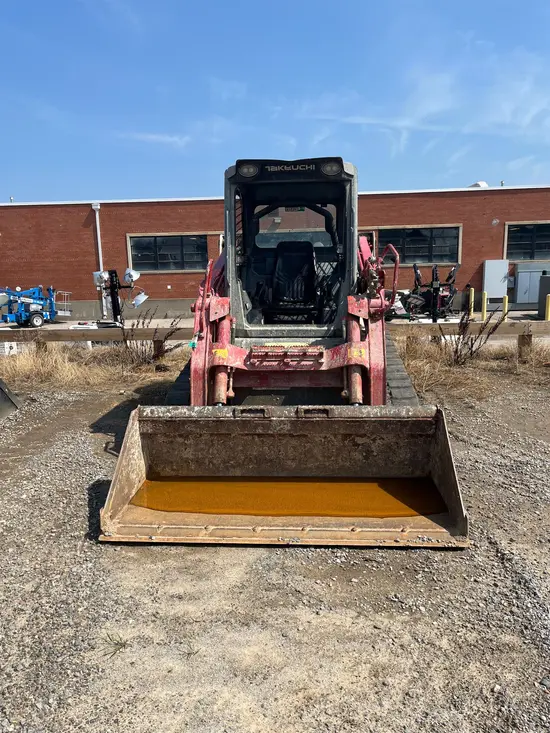 2019 Takeuchi TL12R2-R Track Loader