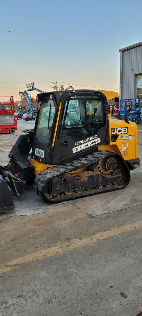 2020 JCB 3TS-8T Track Loader