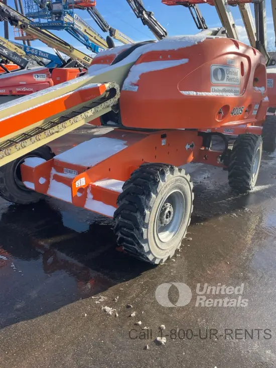 2014 JLG 400S Boom Lift