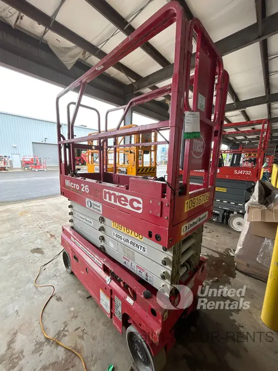 2019 MEC MICRO 26 Scissor Lift