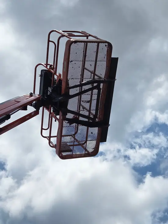 2017 JLG 800AJ Articulating Boom Lift