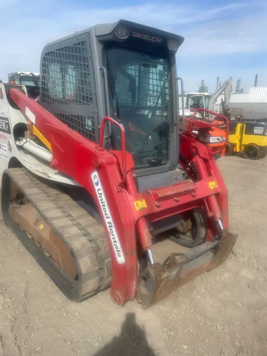 2019 Takeuchi TL12R2-CR Track Loader