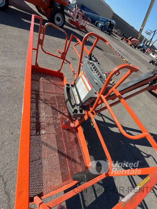 2017 JLG 660SJ Boom Lift