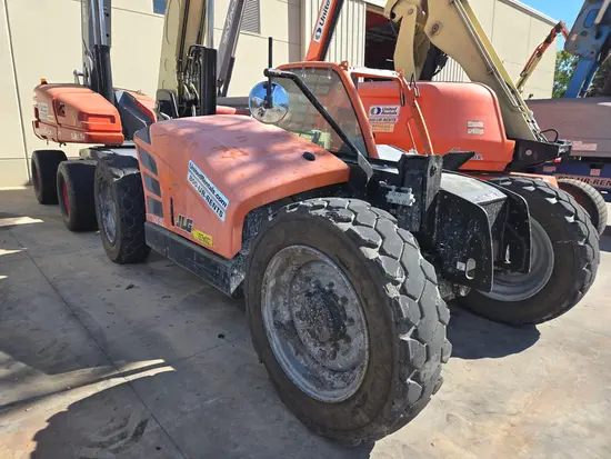 2018 JLG 742 Forklift