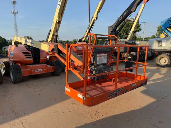 2017 JLG 600AJ Articulating Boom Lift