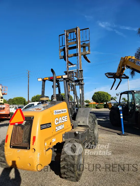 2021 Case 586H Forklift