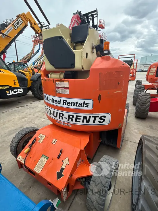 2018 JLG E400AJPN Articulating Boom Lift