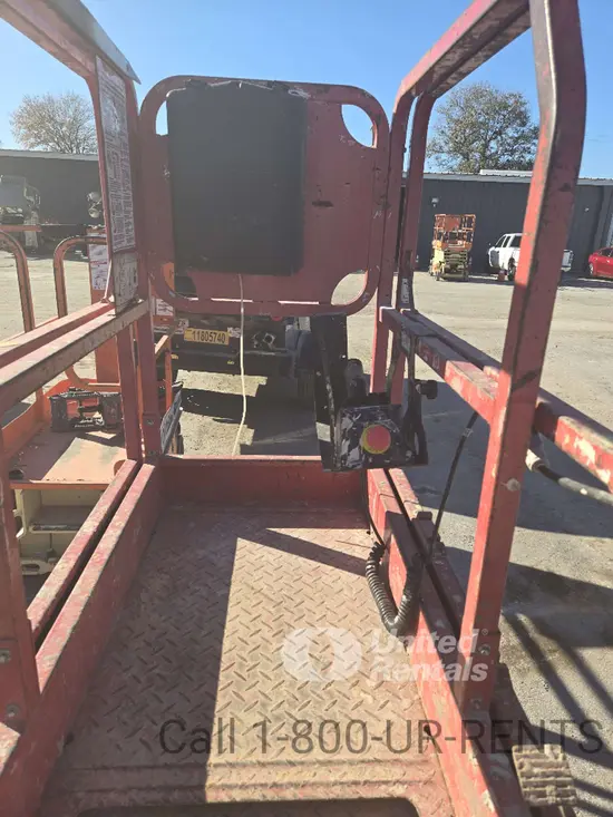 2019 MEC MICRO 19 Scissor Lift