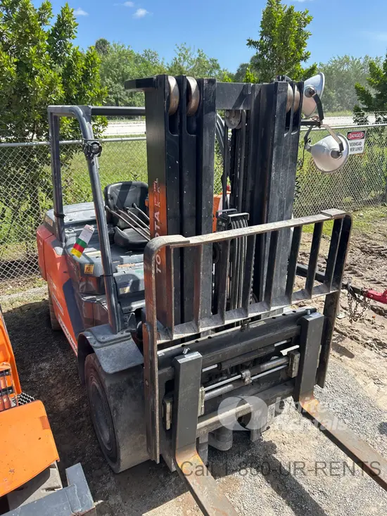 2021 Toyota 8FD45U Warehouse Forklift