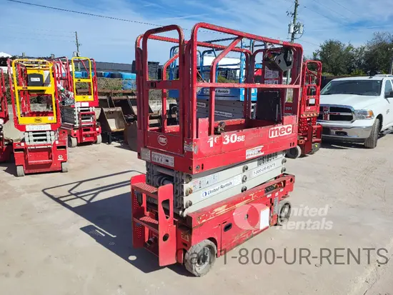 2017 MEC 1930SE Scissor Lift