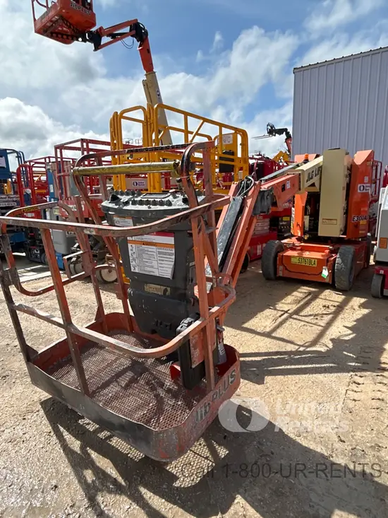 2017 JLG E300AJP Articulating Boom Lift