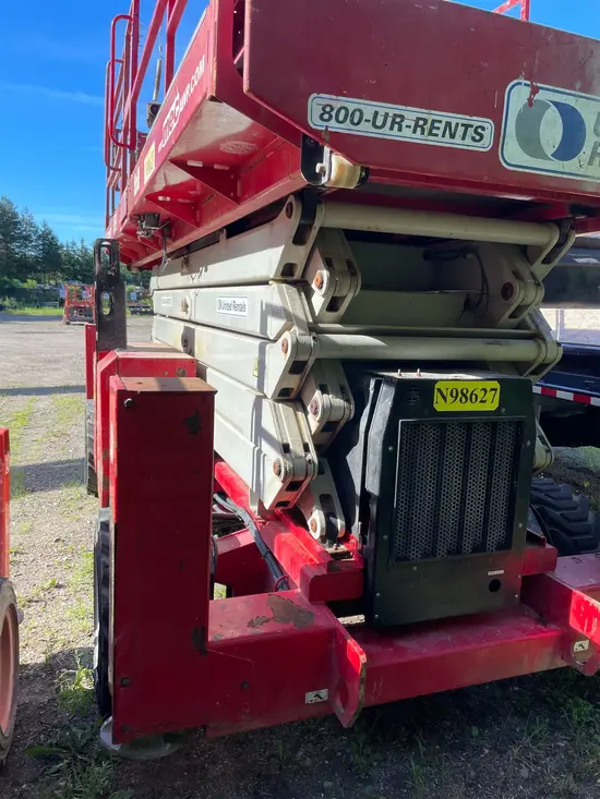 2017 MEC 6092RT Rough Terrain Scissor Lift