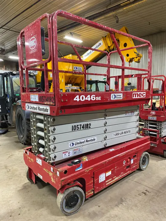 2017 MEC 4046SE Scissor Lift