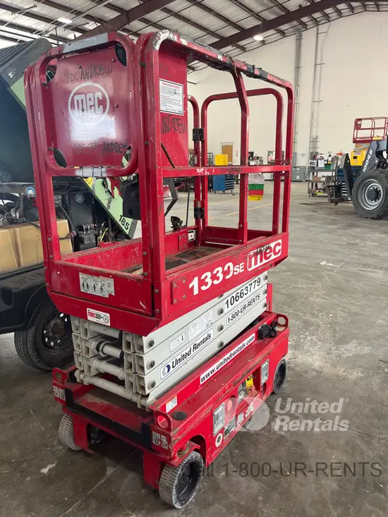 2017 MEC 1330SE Scissor Lift