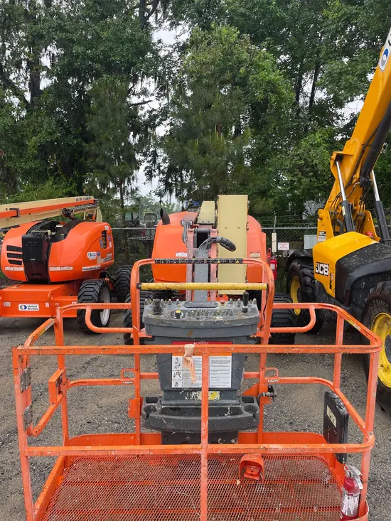 2017 JLG 450AJ Articulating Boom Lift