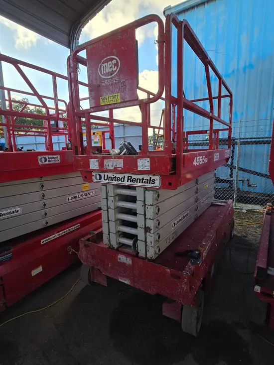 2017 MEC 4555SE Scissor Lift