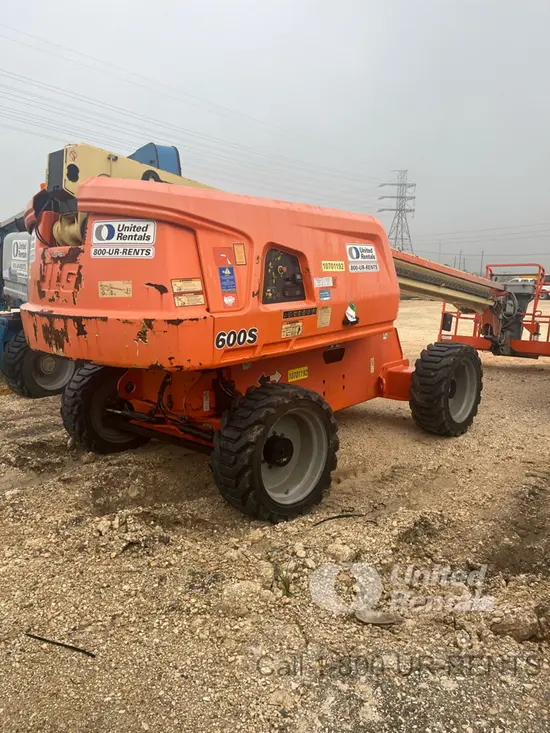 2017 JLG 600S Boom Lift