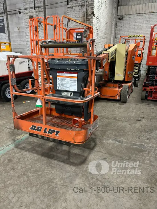 2018 JLG E300AJP Articulating Boom Lift