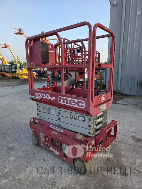 2018 MEC 1330SE Scissor Lift