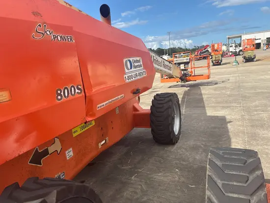 2017 JLG 800S Boom Lift