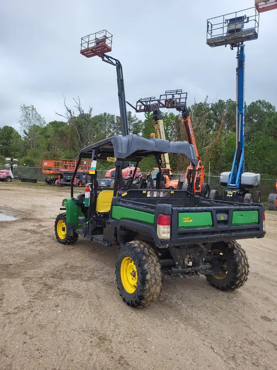 2022 John Deere XUV855M S4 Utility Vehicle