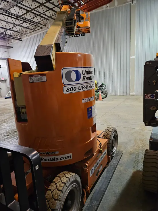 2018 JLG E300AJP Articulating Boom Lift