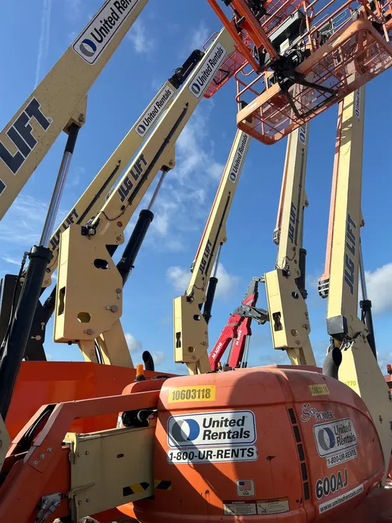 2017 JLG 600AJ Articulating Boom Lift