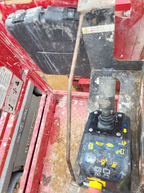 2018 MEC 1330SE Scissor Lift