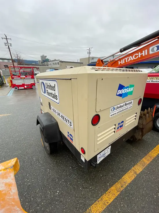 2017 Doosan P425WJD-IQ-T3 Air Compressor