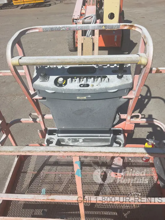 2018 JLG E450AJ Articulating Boom Lift