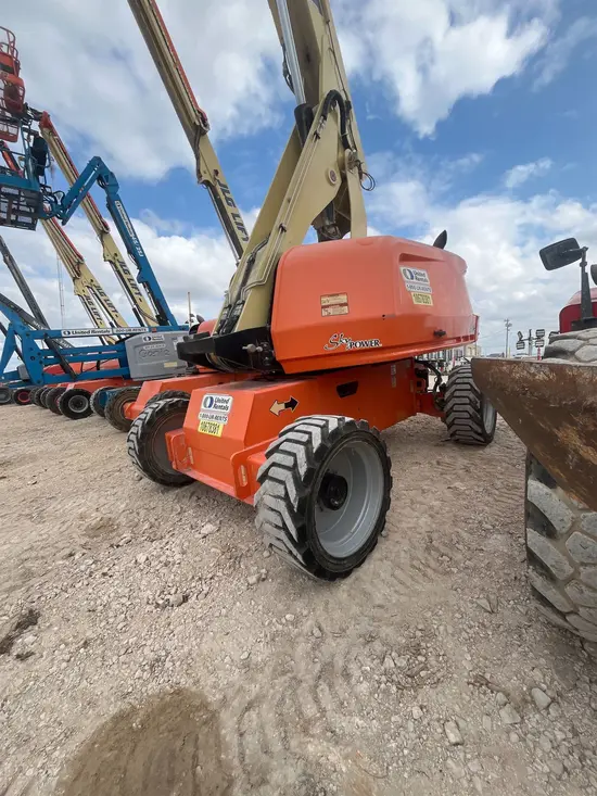 2017 JLG 600S Boom Lift