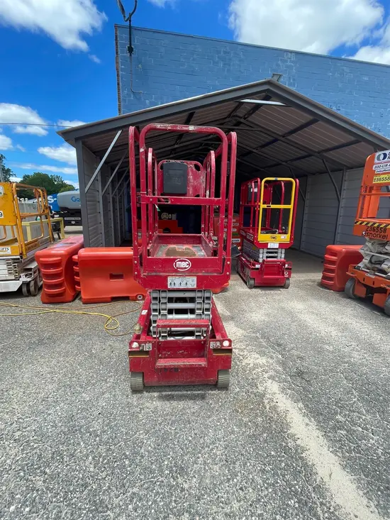 2018 MEC MICRO 19 Scissor Lift