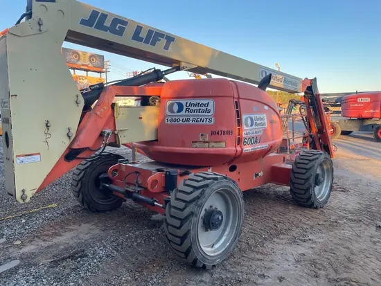 2016 JLG 600AJ Articulating Boom Lift