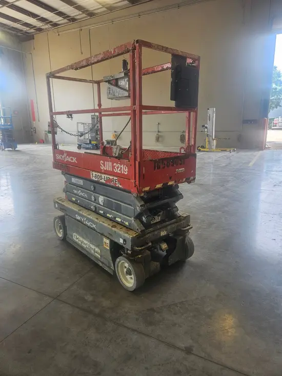 2017 Skyjack SJIII3219 Scissor Lift