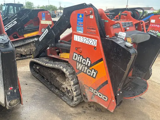 2020 Ditch Witch SK3000 Track Loader