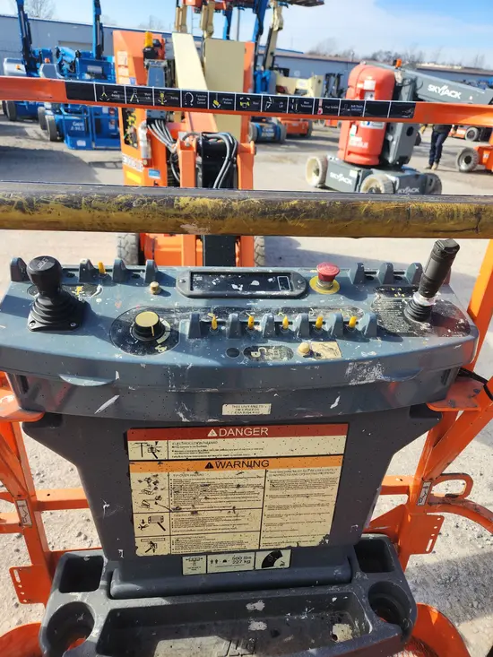 2017 JLG E300AJP Articulating Boom Lift