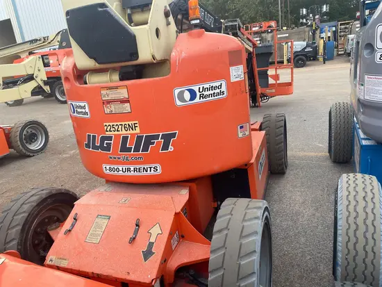 2017 JLG E450AJ Articulating Boom Lift