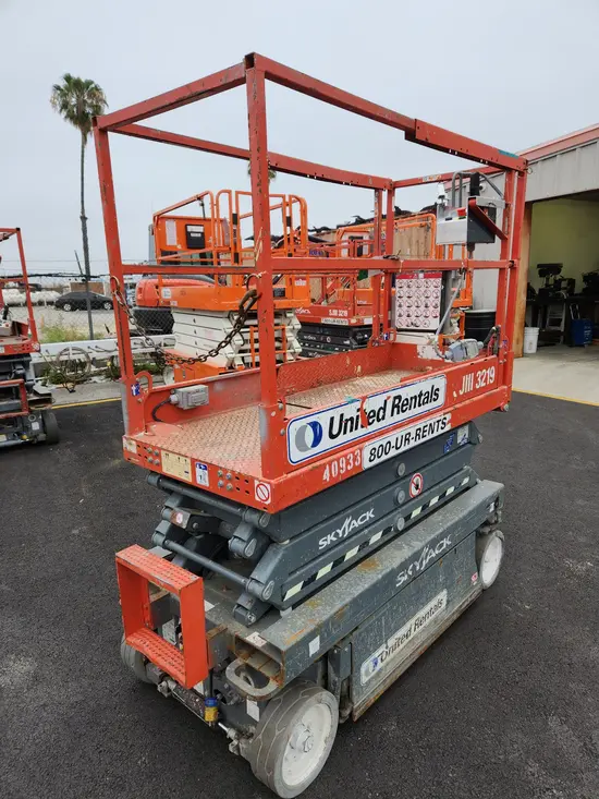 2017 Skyjack SJIII3219 Scissor Lift