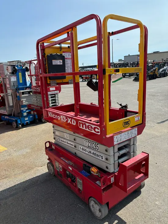 2021 MEC MICRO 13-XD Scissor Lift