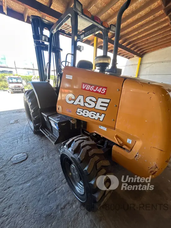 2021 Case 586H Forklift